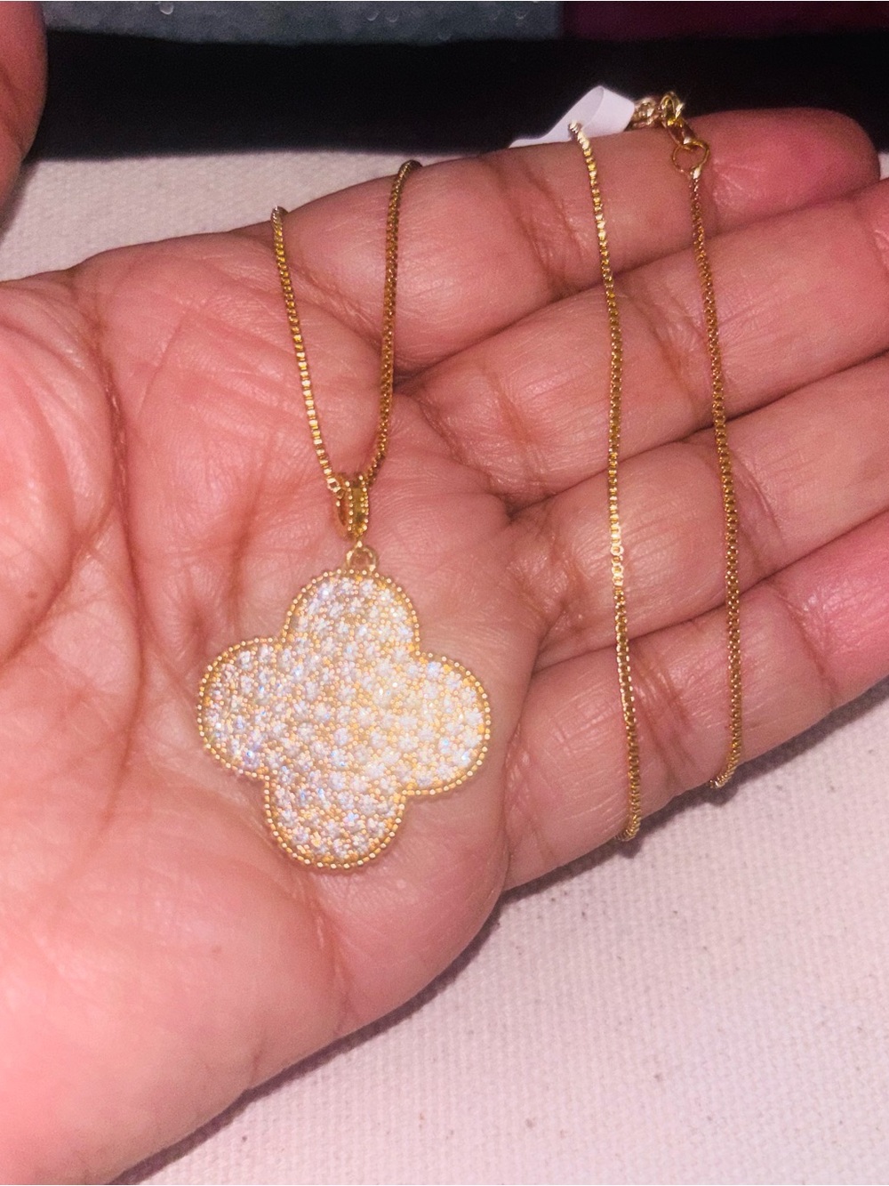 17” 18k Gold-filled Clover Pave Pendant Necklace - Sparkling Gold